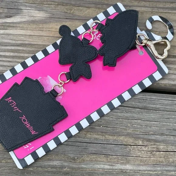 Betsey Johnson Key chains Heart, Eye French Fries Gold Tone Hardware Keys Holder - Picture 6 of 9
